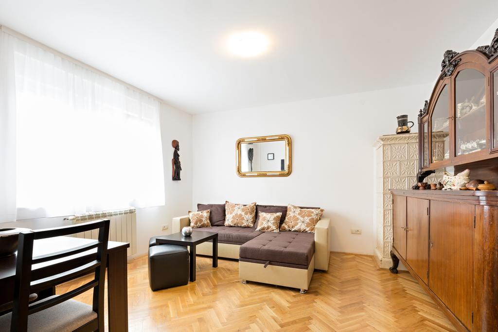 Dolce Vita Luxury Suites Belgrad Exterior foto