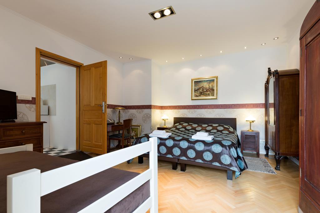 Dolce Vita Luxury Suites Belgrad Exterior foto